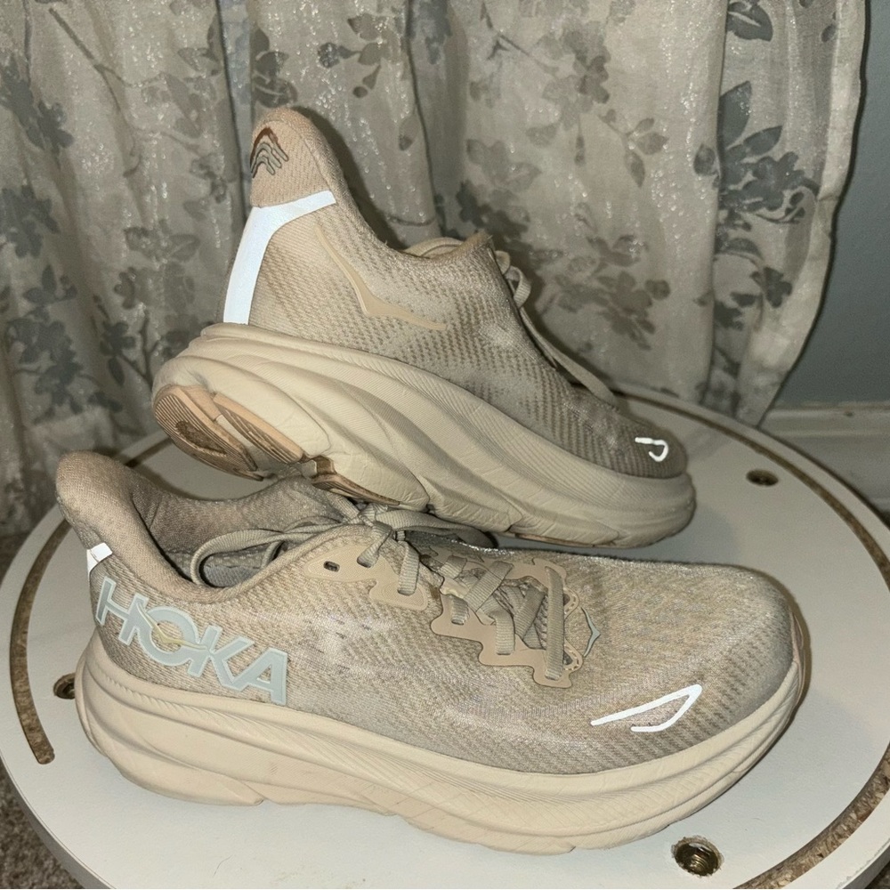 Hoka Tan Running Shoes